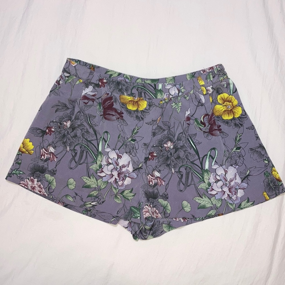 H&M purple floral shorts